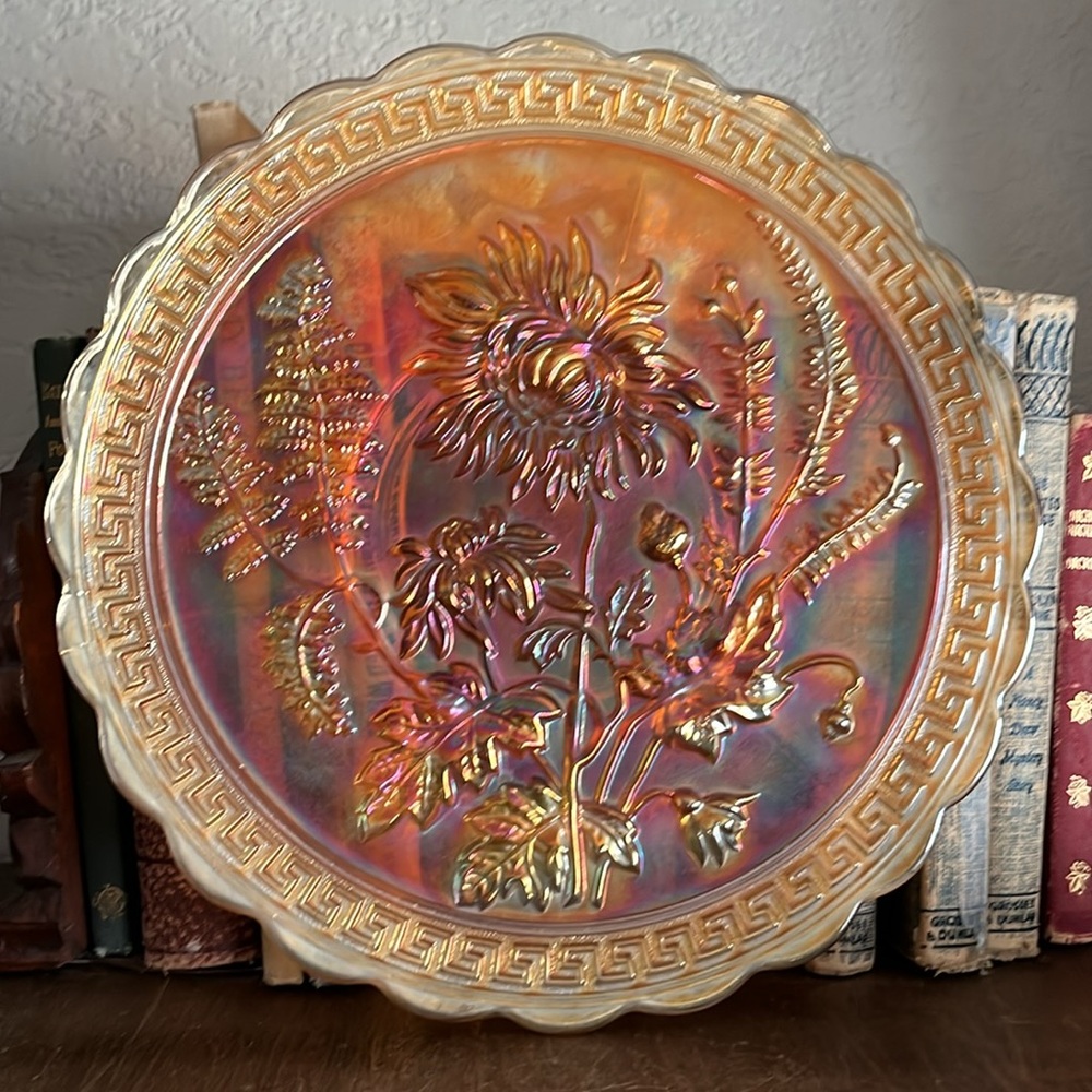 Vintage Imperial Marigold Carnival Glass Bowl – Open Rose Pattern (1930s–40s)